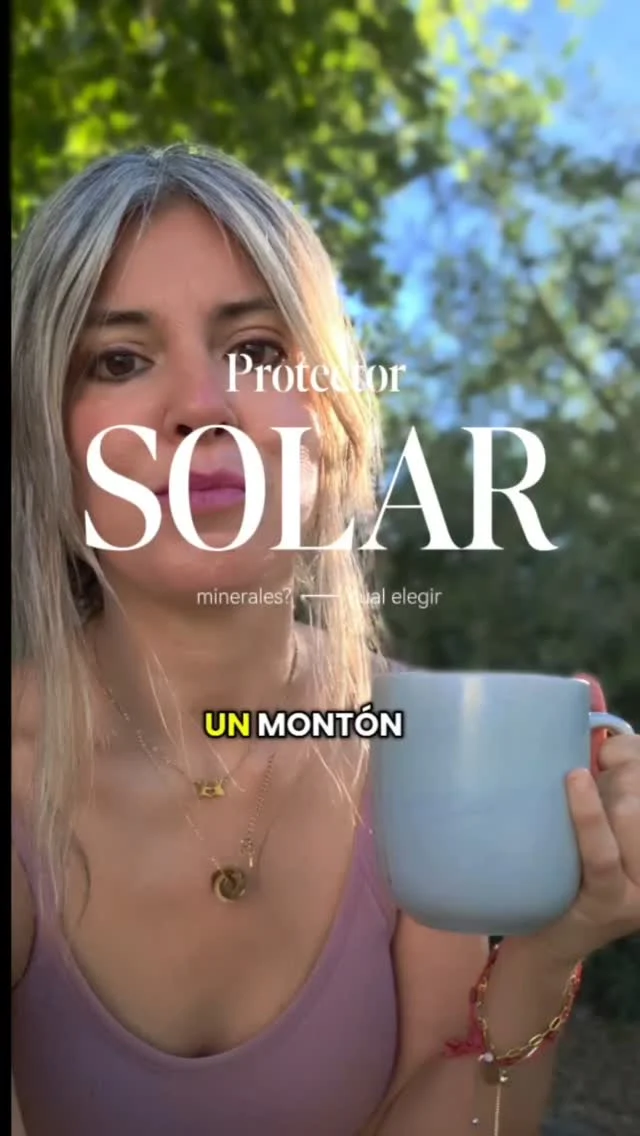 ☀️ ¿Te estás protegiendo bien del sol?
Usar protector solar es clave, pero no todos los filtros son iguales.

🧴 Prioriza filtros minerales como el óxido de zinc o el dióxido de titanio: son más seguros para tu piel y tu sistema hormonal.

💬 Escríbeme "SOL" en los comentarios y te mando una lista con mis protectores solares favoritos: eficaces, respetuosos con las hormonas y con el medio ambiente. 🌿

Seguimos cuidando cuerpo & alma 💛 

#proteccionsolar #filtrosminerales #cuidadodelapiel #saludhormonal #dietistaPNI #solseguro #bellezaconsciente #skincareroutine